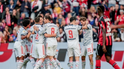 Μπάγερν Μονάχου: Καταιγιστική με ρεκόρ, απέναντι στην Λεβερκούζεν που… γύρισε στο 1990! (video)