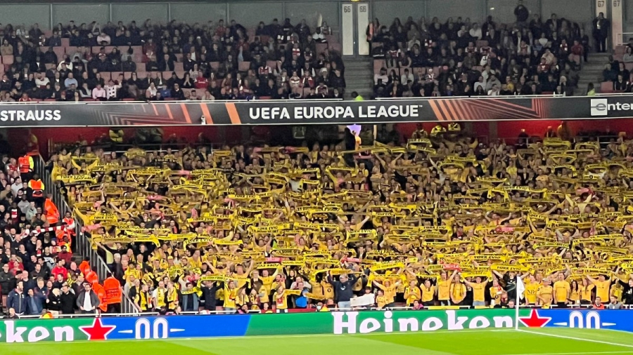 Με τα… πόδια έφτασαν στο Έμιρεϊτς οι παίκτες της Μπόντο Γκλιμτ! (video)