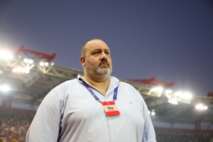 Καραπαπάς: «Αντί να έχει μαζέψει ο κύριος Λανουά όλους τους διαιτητές, έριξε σκοτάδι και έφυγε για διακοπές!»