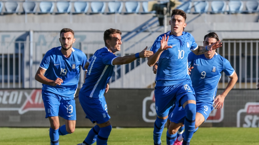 Εθνική Ελπίδων: «Φιλί» ζωής από τον Κούτσια και το όνειρο της Ελλάδας για το Euro παραμένει… ζωντανό (video)