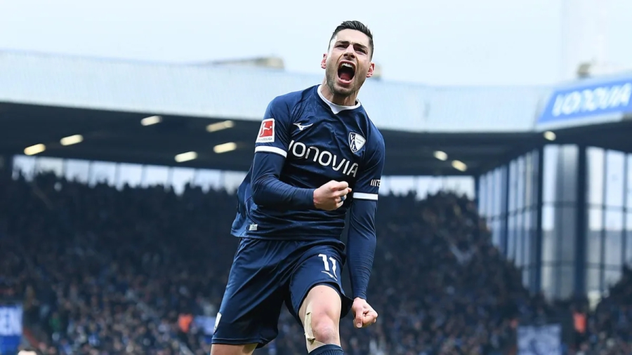 Πέρασε ένας χρόνος, έκανε το «έπος» η ομάδα του Μασούρα: Η Μπάγερν έχασε στη Γερμανία, από 2-0 και «10» παίκτες! (video)