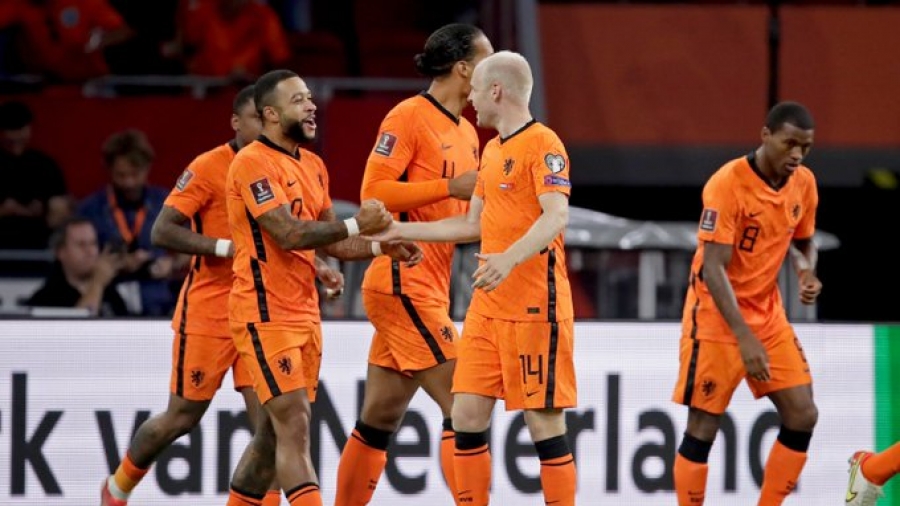 Ολλανδία – Τουρκία 1-0: Μπροστά στο σκορ με τρομερή συνεργασία οι Οράνιε! (video)