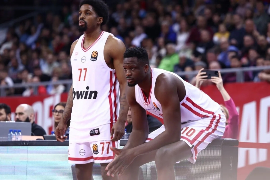 Ολυμπιακός: Ο Φαλ ξανά στα παρκέ 308 μέρες μετά!