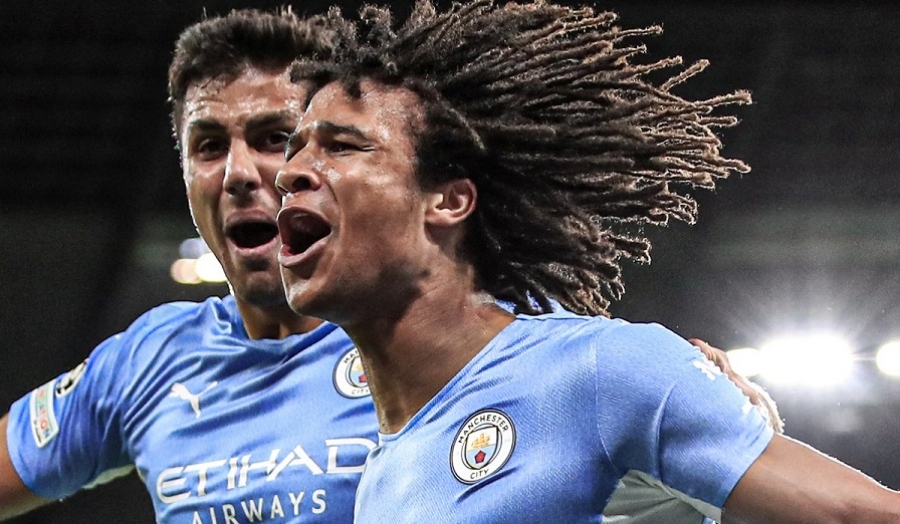 Ο Άκε σκόραρε στο Champions League και λίγα λεπτά μετά απεβίωσε ο πατέρας του...