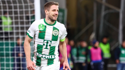 Η Φερεντσβάρος έστειλε μήνυμα πρόκρισης με... μπαγλαμαδάκι και Βάργκα μέσα από το «Γ. Καραϊσκάκης»! (video)