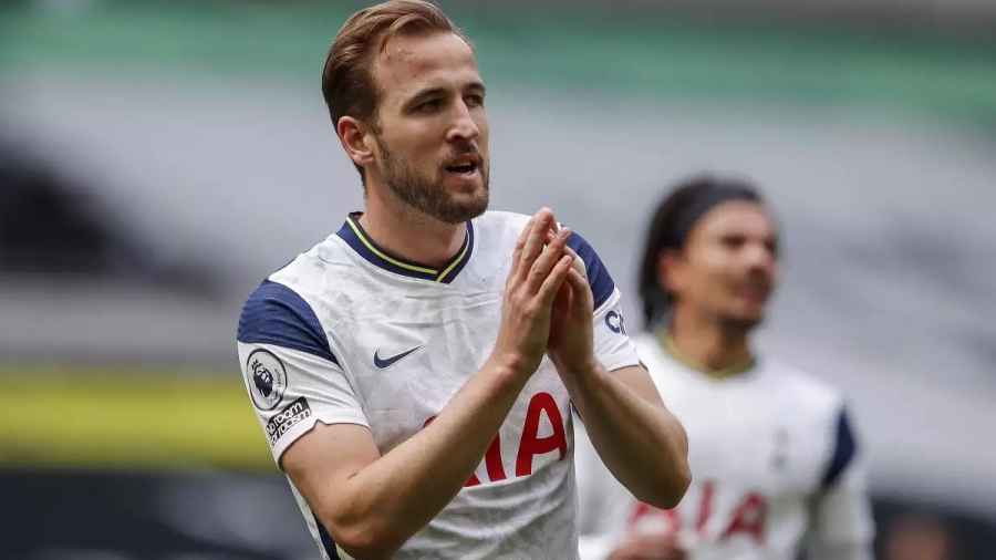 Ούλι Χένες για Κέιν: «Αν κρατήσει τον λόγο του, θα υπογράψει στην Μπάγερν»