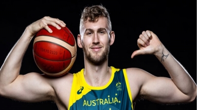 Jock Landale: Βρήκε το πολυπόθητο συμβόλαιο στο NBA, υπογράφει με τους Spurs