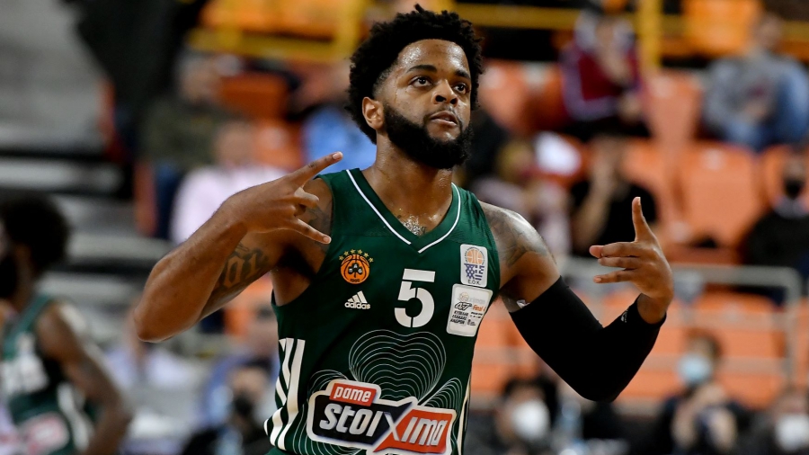 Μέικον: «Θρύλος ο Διαμαντίδης, μείναμε συγκεντρωμένοι»