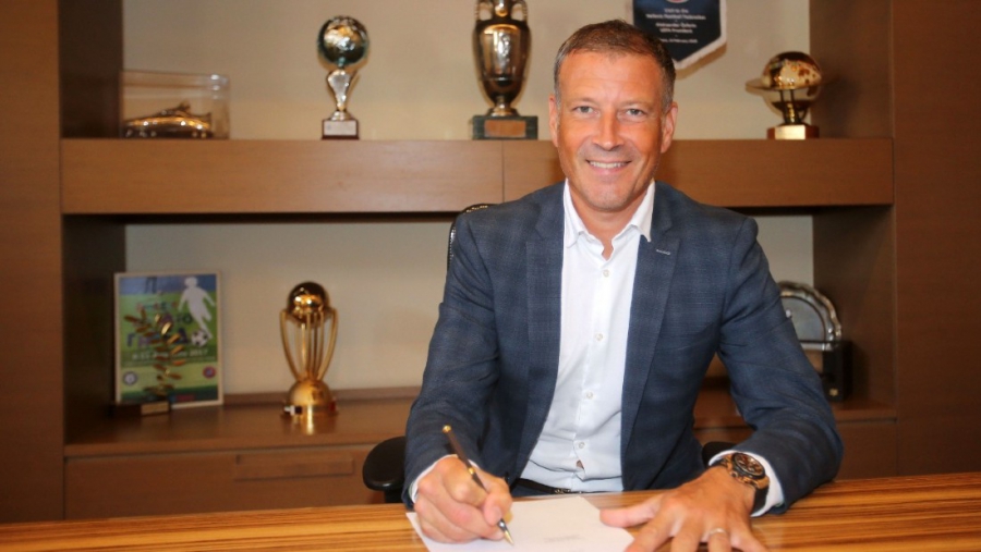 Κλάτενμπεργκ: «Ήταν η πιο ξεκάθαρη περίπτωση πέναλτι για χέρι, που δεν δόθηκε»