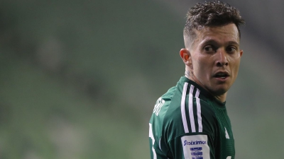 «Κεφάτος και όχι φευγάτος»: Ο Μπερνάρντ δίνει ό,τι έχει για μια... υπόσχεση στον Τερίμ! (video)