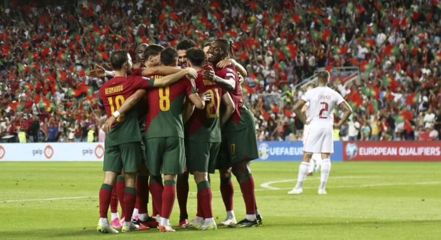 Σκοράρουν, δεν δέχονται γκολ και... σπάνε ρεκόρ - Ξέρουν τι κάνουν οι Πορτογάλοι! (video)