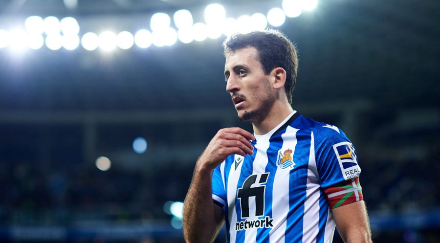 Σοκ με τον Μίκελ Ογιαρθάμπαλ: Υπέστη ρήξη χιαστού και χάνει τη σεζόν με την Ρεάλ Σοσιεδάδ!