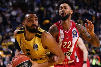 Ο Ολυμπιακός «καθάρισε» τον Άρη στο δεύτερο ημίχρονο και παρέμεινε αήττητος στο πρωτάθλημα!