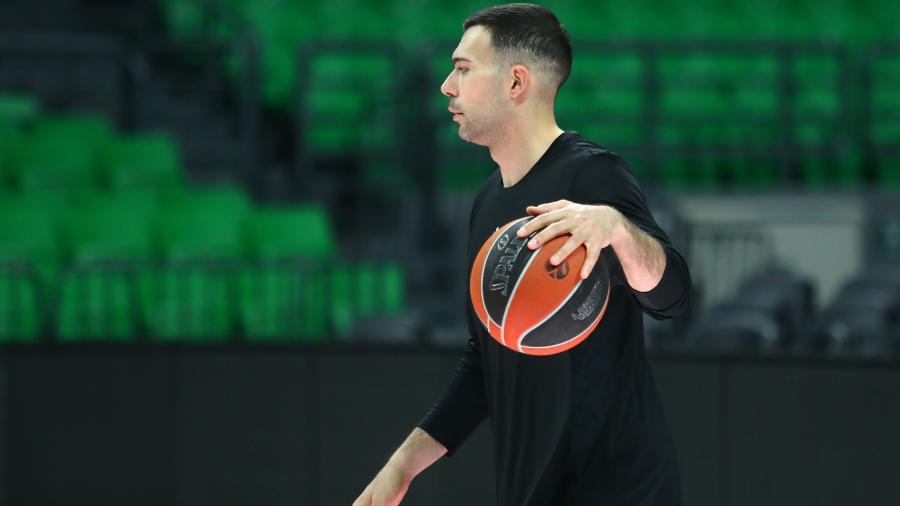 Παναθηναϊκός AKTOR: Χειρουργήθηκε ο Σλούκας