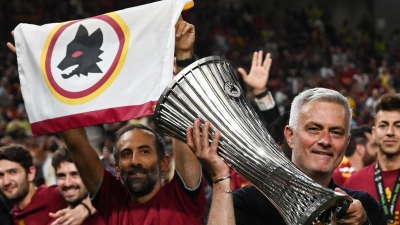 Μένει σίγουρα στη Ρόμα ο Μουρίνιο, φεύγει για την Ίντερ ο Μικιταριάν!