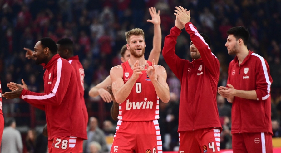 Ολυμπιακός: Η παρακάμερα από την αναμέτρηση με την Εφές (video)