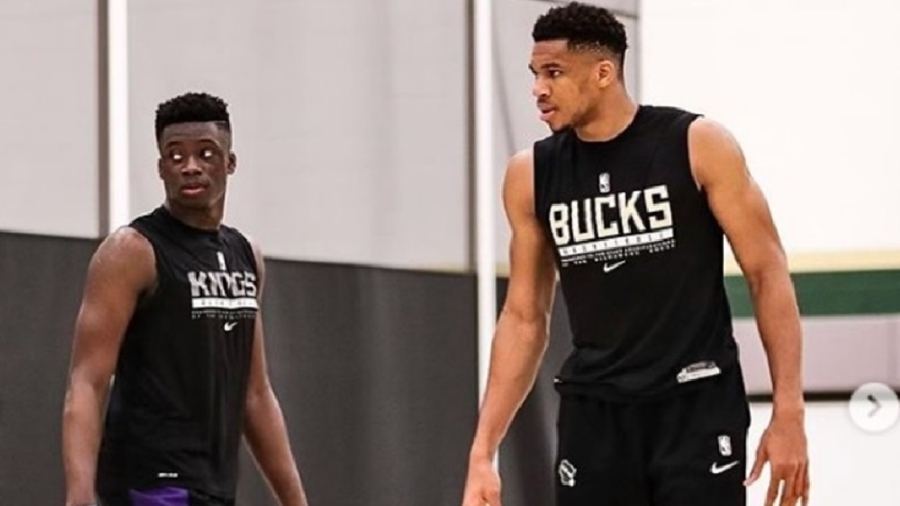 Giannis: Ο κόουτς Αντετοκούνμπο για τα... μάτια του αδερφού του, Άλεξ!