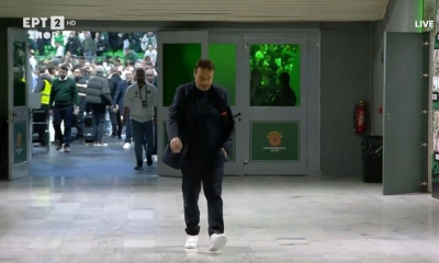 Σιωπηλός και απογοητευμένος πήγε απευθείας στα αποδυτήρια ο Αταμάν μετά το σοκ στο Telekom Athens Center!