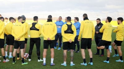 ΑΕΚ: Η πρώτη ομιλία του Οφρυδόπουλου στα Σπάτα και η αποστολή για ΠΑΟΚ