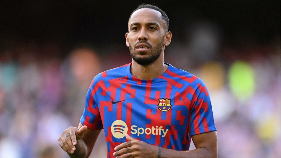 Ομπαμεγιάνγκ: «Κάποιοι δειλοί απείλησαν την οικογένειά μου»