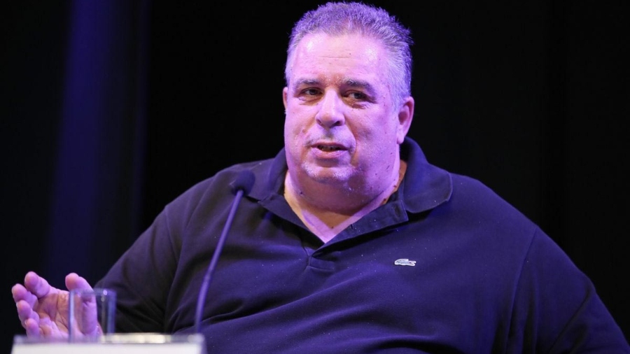 Μικρόπουλος: «Να μπει salary cap- Ξοδεύουμε περισσότερα απ’ ότι ο Παναθηναϊκός»