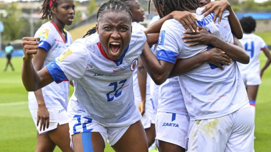 Ιστορική πρόκριση για την γυναικεία ομάδα της Αϊτής, για πρώτη φορά σε Παγκόσμιο Κύπελλο (video)