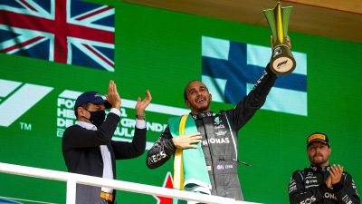 Formula 1: Ο σεληνιασμένος Χάμιλτον, η ίντριγκα Red Bull-Mercedes και 5+1 πράγματα που μάθαμε στη Βραζιλία