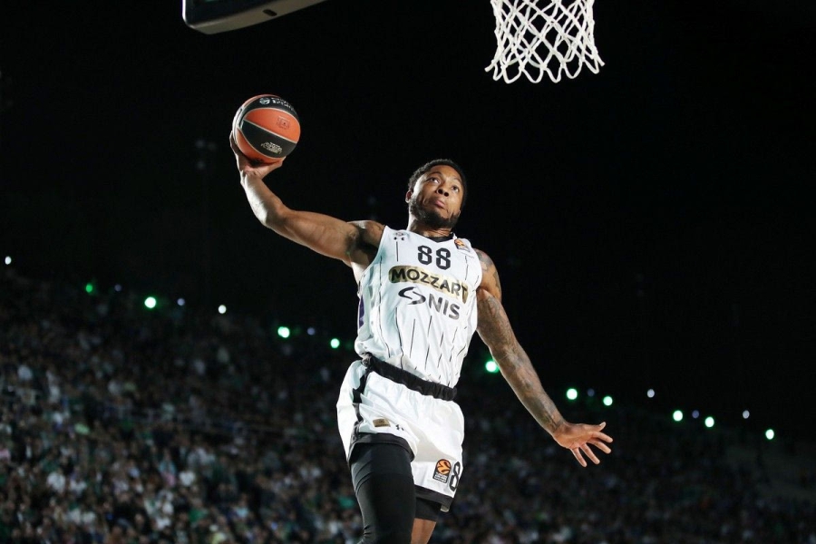 Παρτίζαν: Persona non grata ο Ταϊρίκ Τζόουνς - «Παραμονεύει» ο Ολυμπιακός!