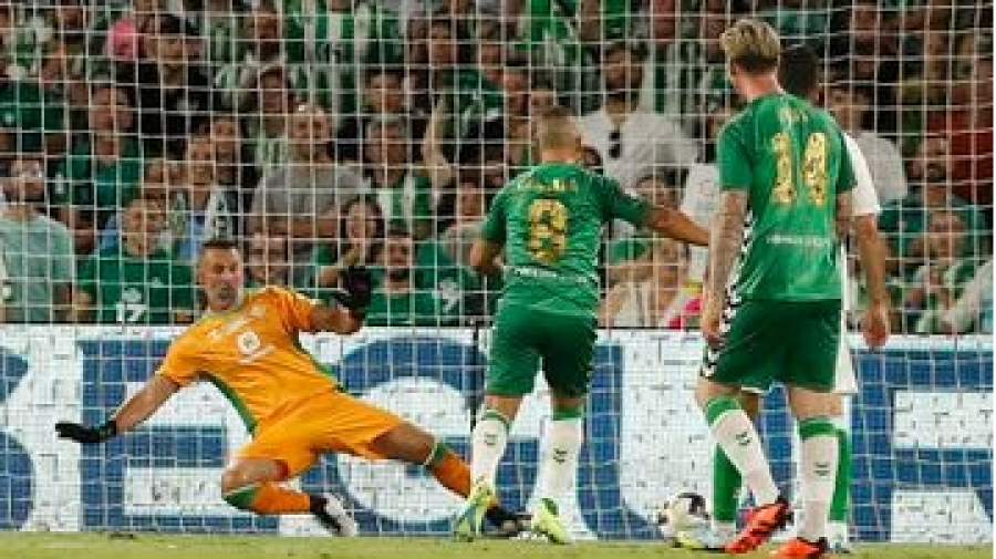 Ο Καθόρλα μπορεί να σκοράρει με αυτόν τον τρόπο και στα…  38 του! (video)