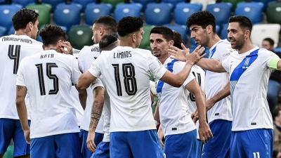 Με νίκη στην Πρίστινα αγκαλιάζει την πρώτη θέση η Εθνική Ομάδα