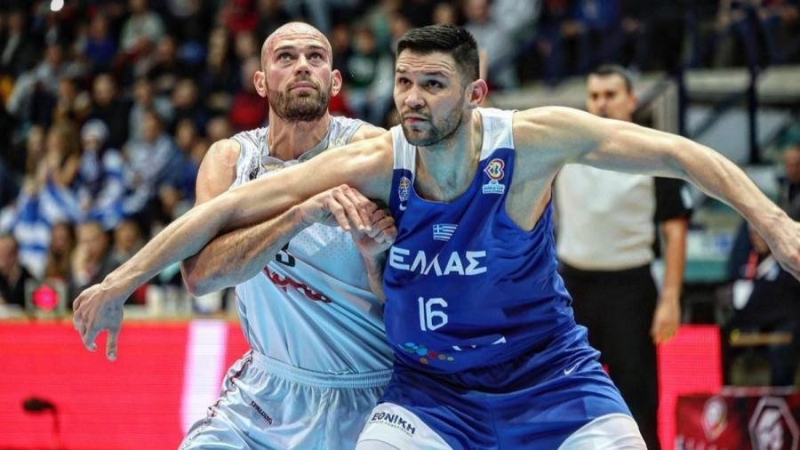 Παπανικολάου: «Μας βάζουν σε μία κατάσταση να γίνουμε λάστιχο ανάμεσα σε Ευρωλίγκα και FIBA»