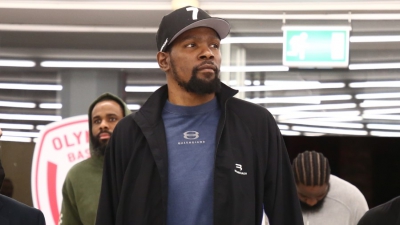 Βρέθηκα δύο μέτρα από τον Κέβιν Ντουράντ, αλλά διατήρησα την ψυχραιμία μου (video)