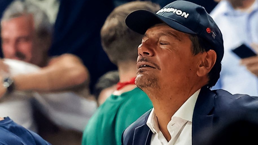 Αταμάν: «Ο Έλληνας πρωθυπουργός με συνεχάρη και με ευχαρίστησε για την κατάκτηση της EuroLeague»