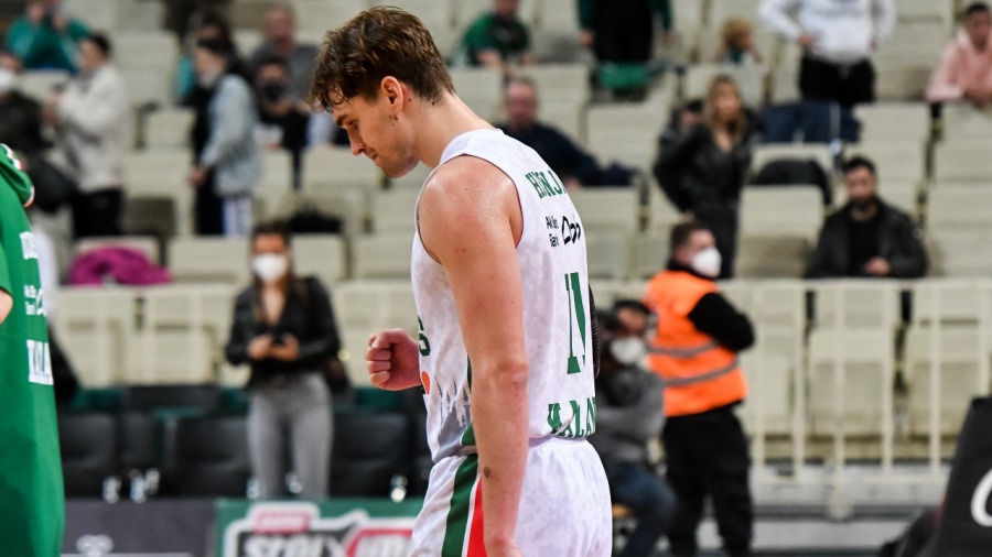 Χεζόνια: «Ακόμη κι εγώ θα με αποδοκίμαζα. Το άξιζα, δεν κρατάω κακία τους αγαπώ όλους μέχρι τον ουρανό»