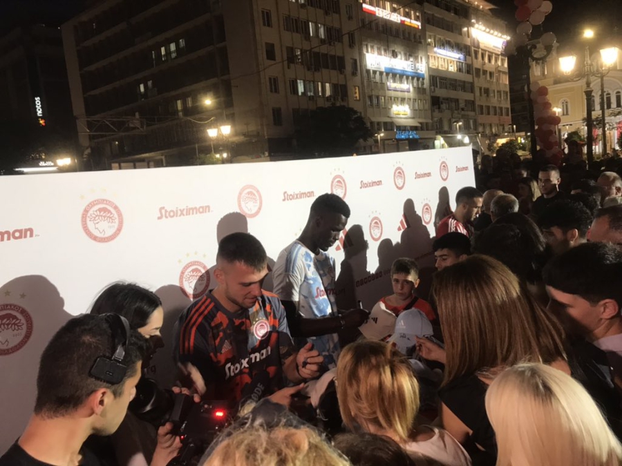 Για νέα αρχή έκανε λόγο ο Φορτούνης – «Πάμε Ολυμπιακάρα» φώναξε ο Μπα