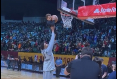 NBA, All Star Game: Η τρυφερή σκηνή με τον Γιάννη και τον μεγάλο του γιο στην προπόνηση (video)