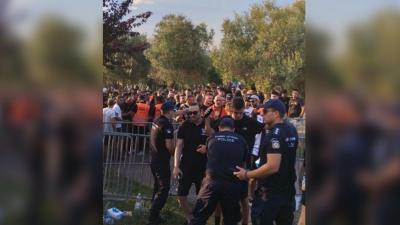 ΠΑΟΚ – Αστέρας Τρίπολης: Έλεγχος και συλλήψεις οπαδών έξω από την Τούμπα