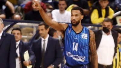 Ηρακλής: Τέλος και ο Τέιλορ!