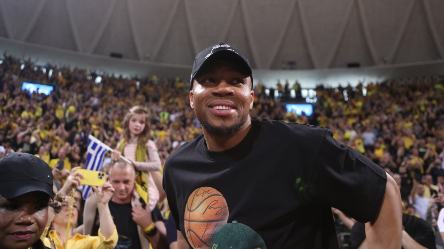 Αντετοκούνμπο: «Δεν θα παίξω στην Εθνική το καλοκαίρι – Ανυπομονώ να ξαναπάω στον Άρη»