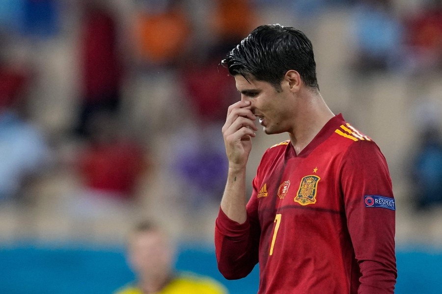 Ισπανία – Σουηδία: Το έχασε μόνος του ο Μοράτα (video)