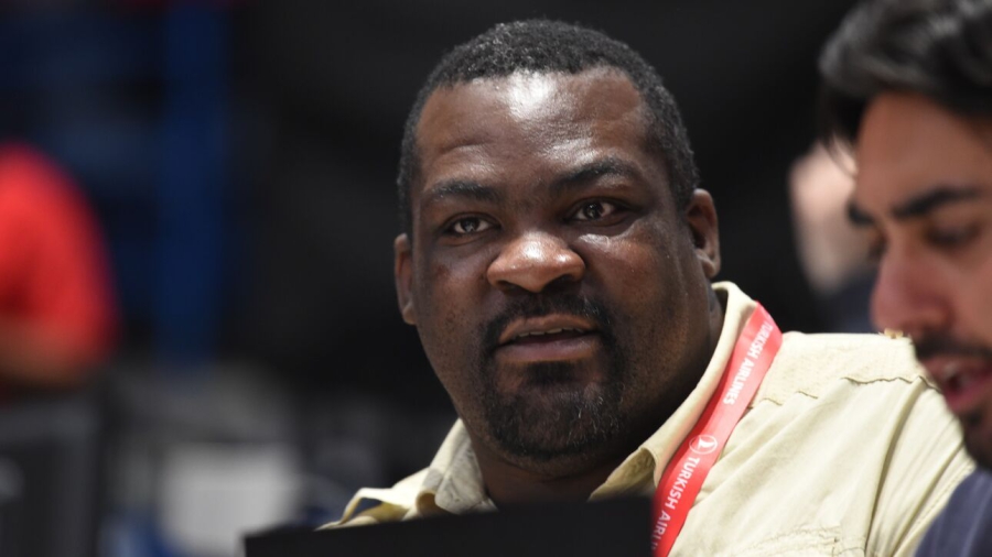 Εκτάκτως στο νοσοκομείο ο Σχορτσιανίτης!