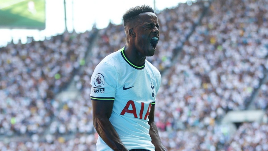 Τότεναμ – Σαουθάμπτον 1-1: Άνοιξε λογαριασμό με ωραίο «volley» ο Γουόρντ Πράους – Άμεση ισοφάριση με τον Σεσενιόν! (video)