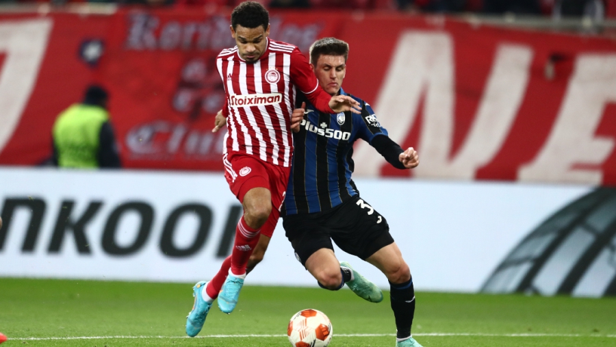 Ολυμπιακός – Αταλάντα 0-1: Λάθος του Λαλά και εύκολο γκολ για τον Μέλε (video)