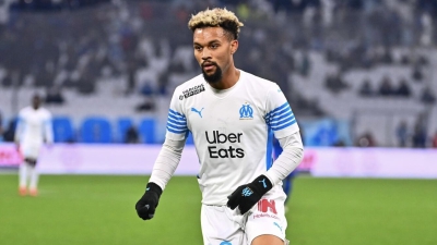 «Αποφασίζει μέσα στις επόμενες μέρες ο Κονράντ - Βασικοί υποψήφιοι οι Ολυμπιακός, Μπέρνλι και Μπεσίκτας»