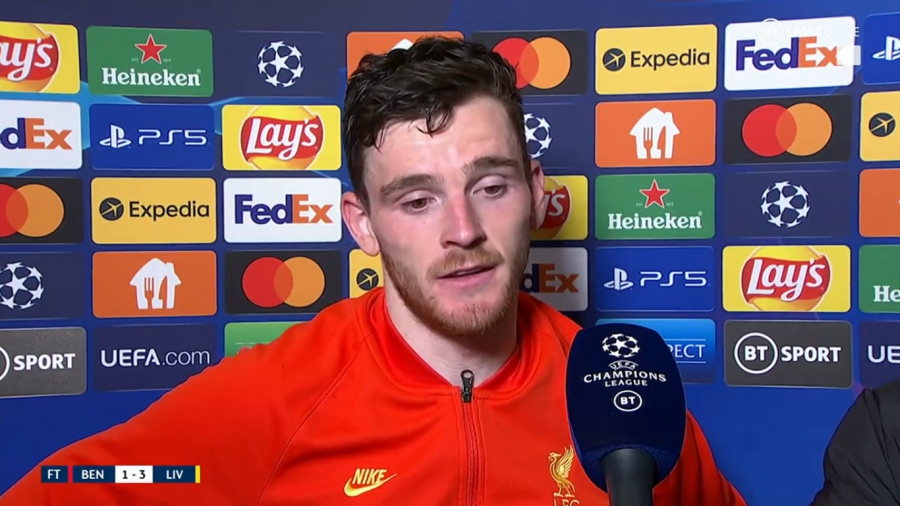 Ρόμπερτσον: «Μου πέταξαν μερικούς αναπτήρες στο τέλος του ματς, τουλάχιστον τους βοήθησα να κόψουν το κάπνισμα» (video)