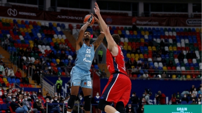 Μίκι: «Θα μπει να… πολεμήσει ο Ολυμπιακός, παίζει εξαιρετικά»