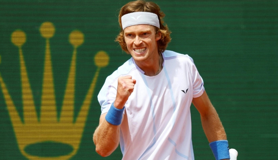 Στα ημιτελικά του Μόντε Κάρλο ο Ρούμπλεφ, περιμένει… Τσιτσιπά!