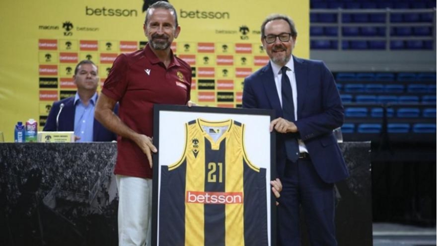 Ζοάν Πλάθα: «Είμαστε πεινασμένοι και έχουμε προσδοκίες, πρέπει να κάνουμε ένα βήμα παραπάνω»