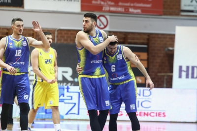 Έβγαλε φτερά το Περιστέρι και πέρασε αέρας, 75-52, από το Λαύριο (video)