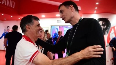 Μεντιλίμπαρ: «Εγώ και ο Μπαρτζώκας είμαστε περήφανοι, ελπίζω να μείνω στον Ολυμπιακό όσο και αυτός»